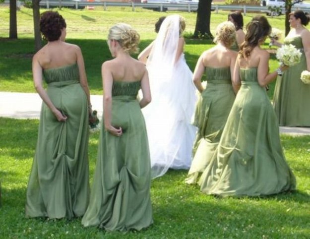 Почему невесте нельзя надевать нижнее белье? Старая примета сбывается…